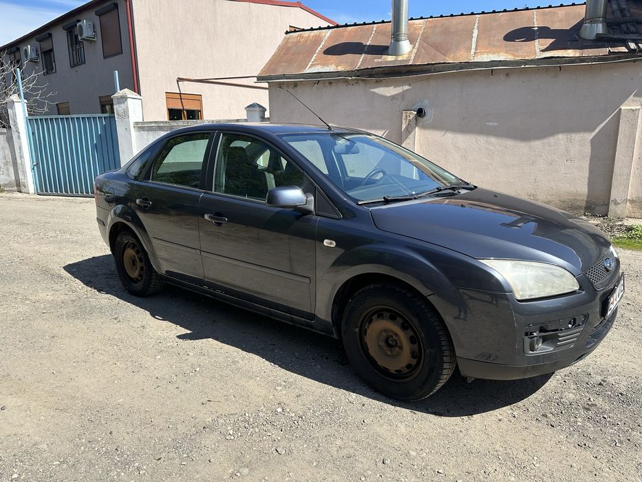 Ford Focus 1.6 benzina