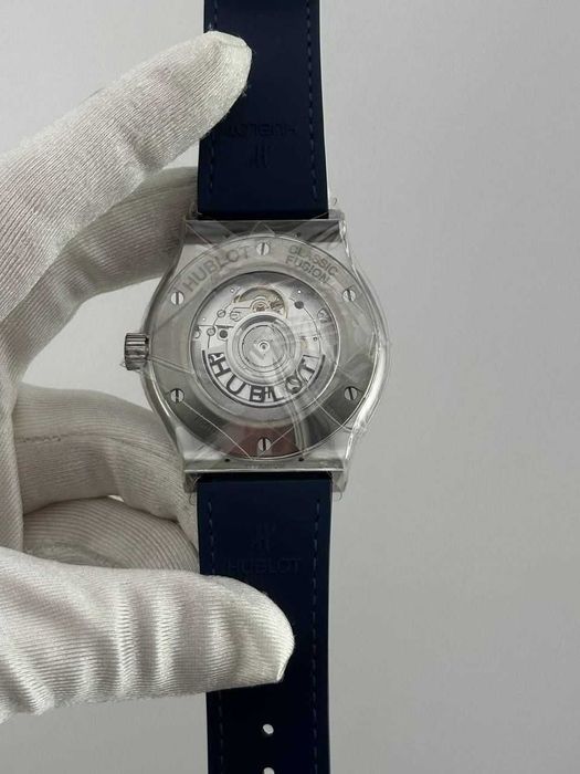 Наручные часы Hublot Classic Fussion