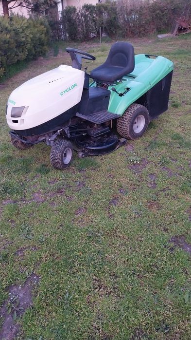 ТРАКТОРНА  Косачка 20 коня