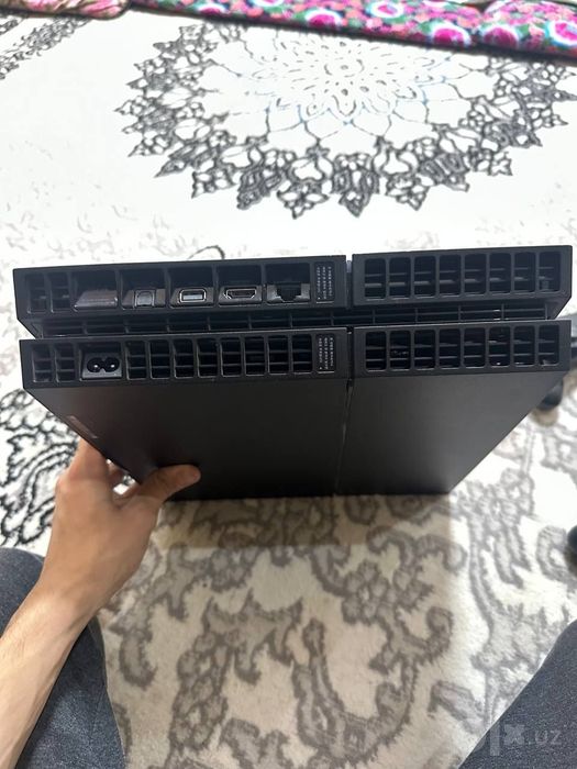 Play Station 4 12.00 v