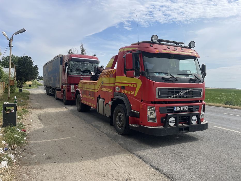 Tractariauto  camioane,buzau , a7 , microbuze24/7, utilaje Ialomița