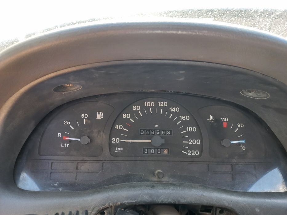 Автомобиль опель астра