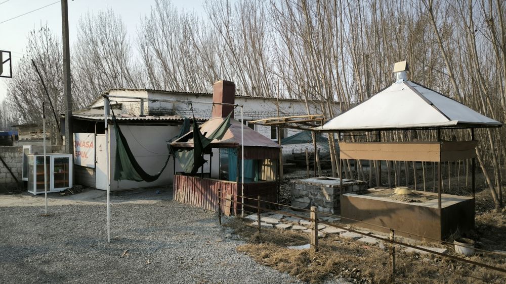 Чойхона Баликхона Хаммом сотилади Айланмажар МФЙ