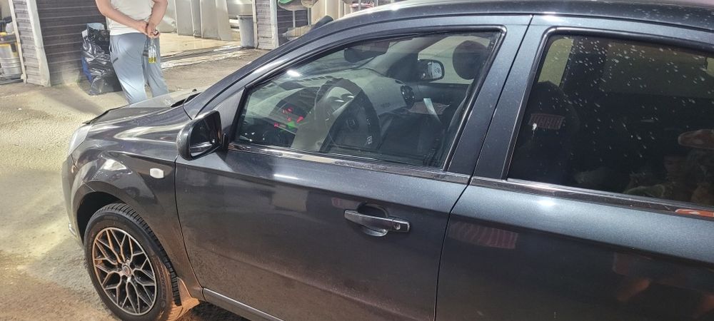 Продам шторки от равон р3. Шевроле нексии.