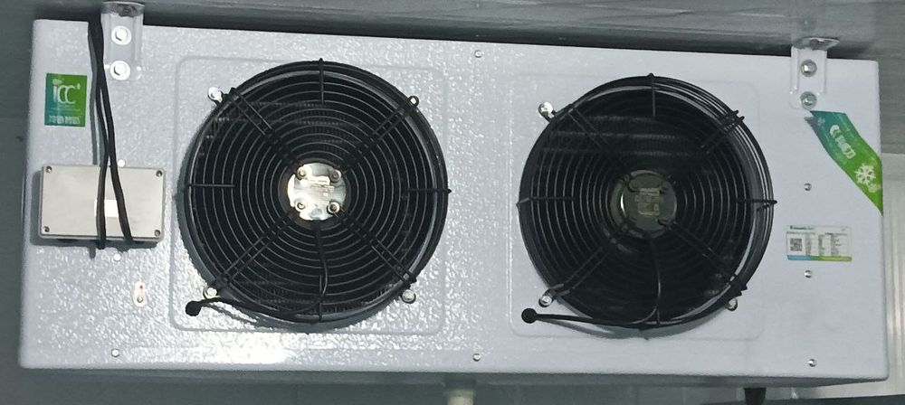 Холодильник камера