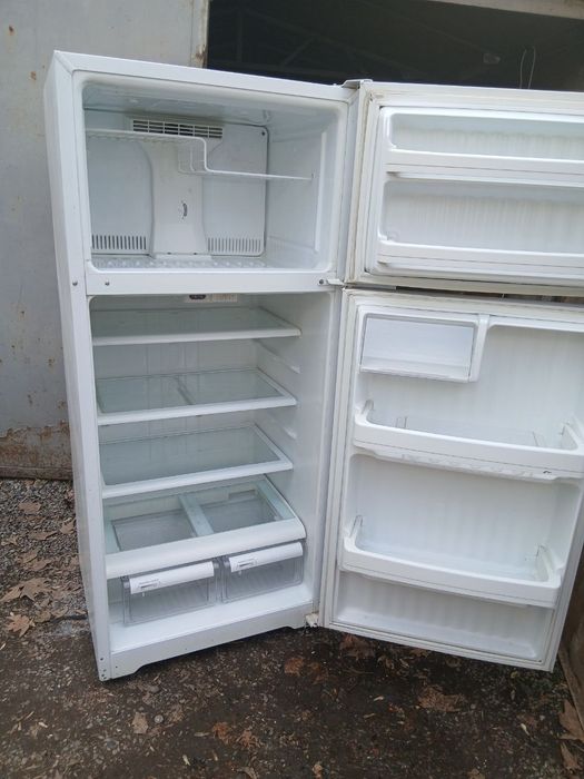 Продаётся холодильник