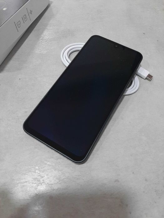 НОВ SAMSUNG  A17 5G  128 GB, 4 RAM