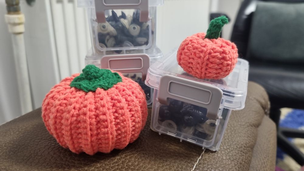 Jucării croșetate manual