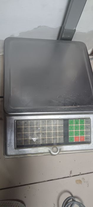 Весы электронные Лидер