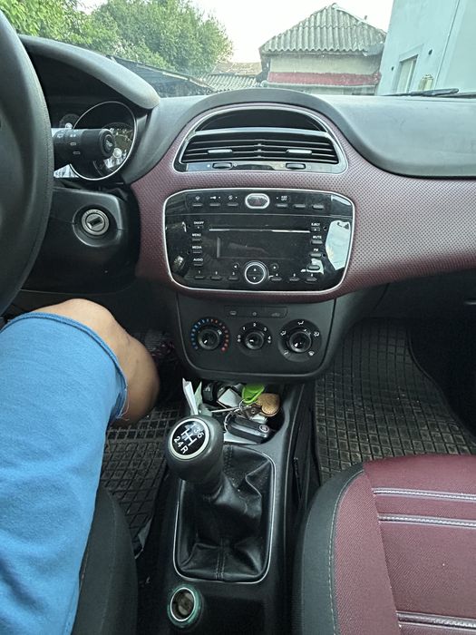 FIAT Punto 2010 — imagine 5