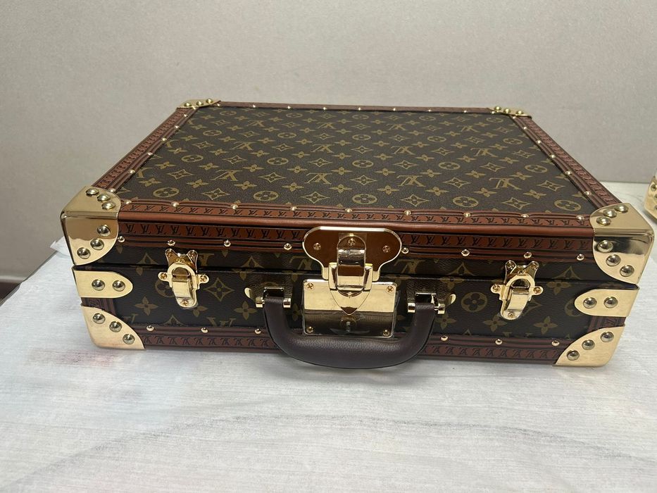 Чемодан для косметики