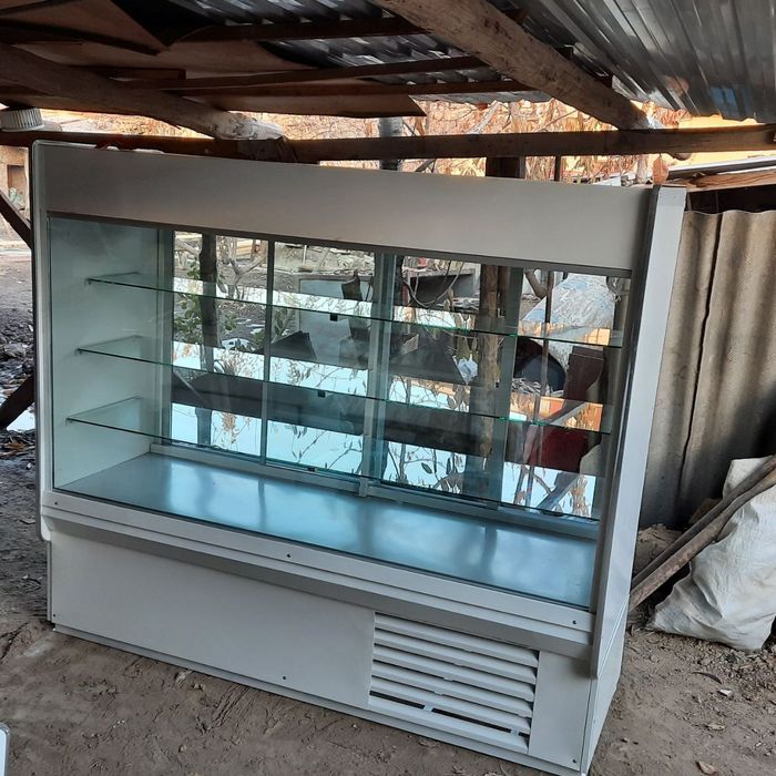 Витринные Холодильники под Торты