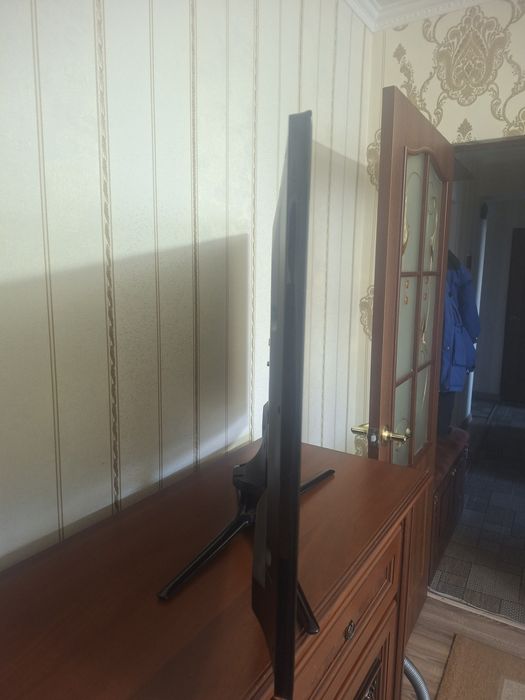 Продам Б/у Телевизор Samssung