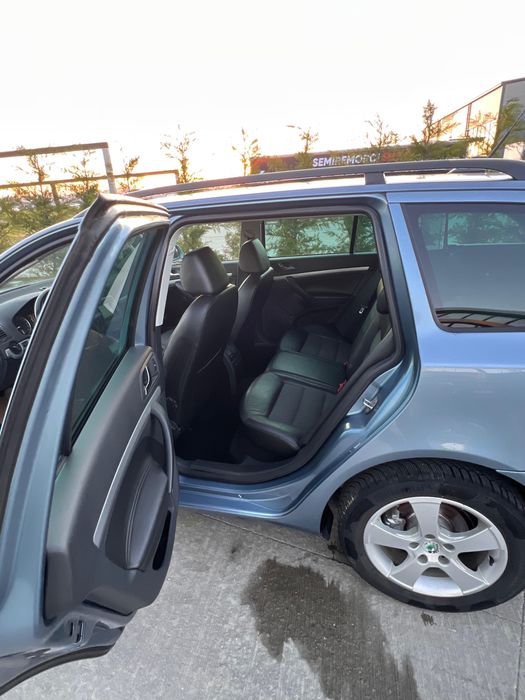 SKODA Octavia 2010 — imagine 13