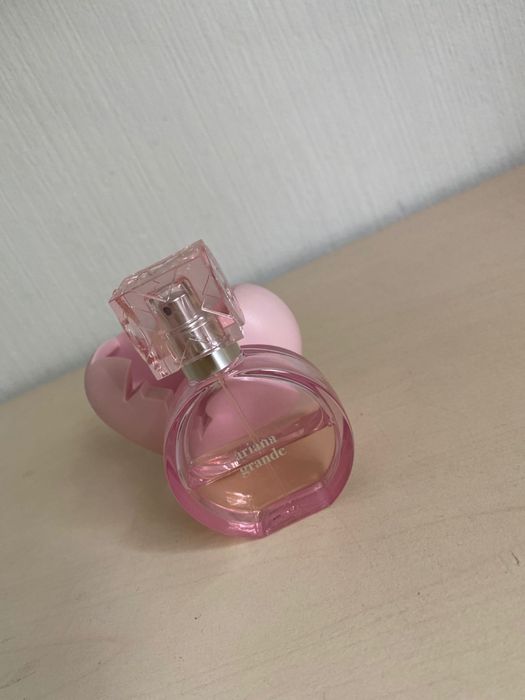 Ariana Grande Thank U, Next 30 ml.