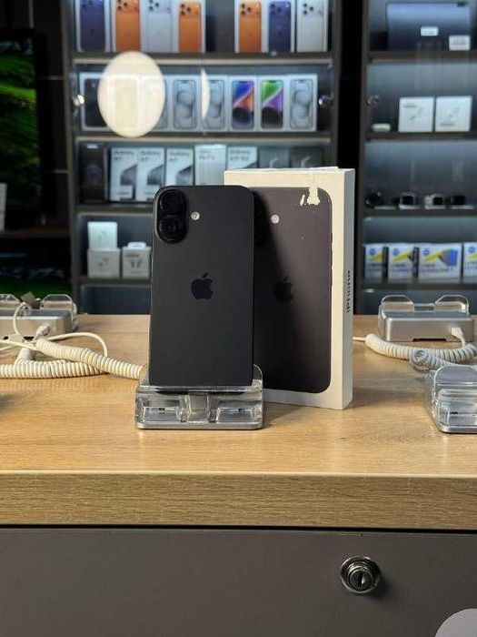 Телефон iPhone 16 128/ Айфон 16 128