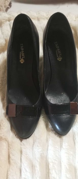 Дамски кожени обувки с ток 9 см