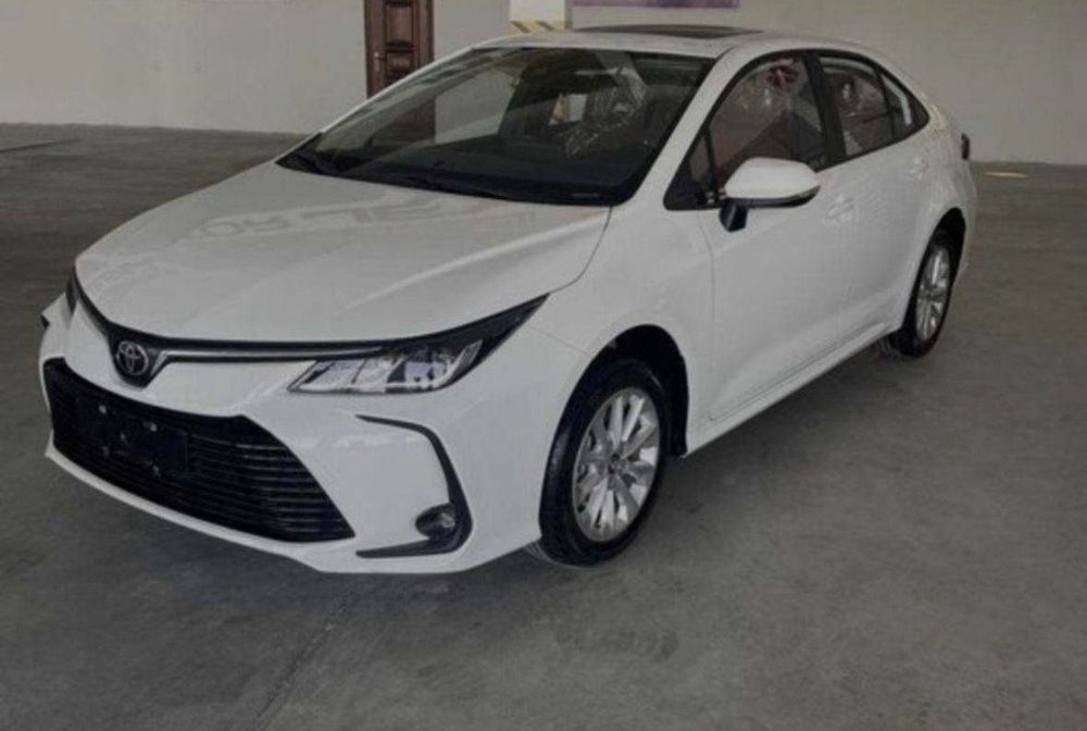 Toyota Corolla 2023 передний / задний бампер