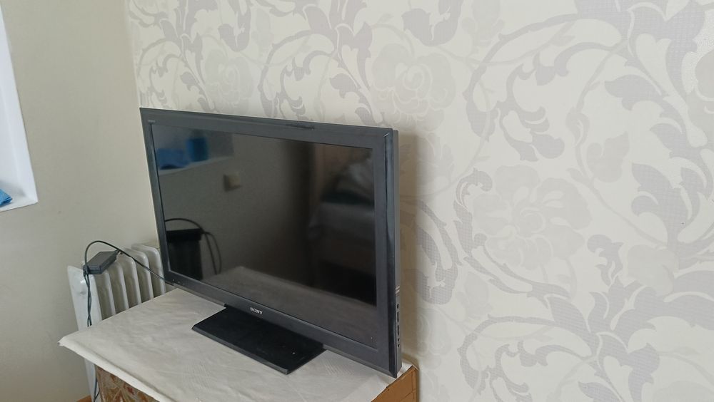 Продам телевизор Sony Bravia