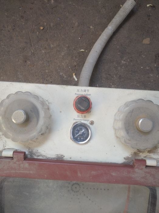 Настольный пескоструй