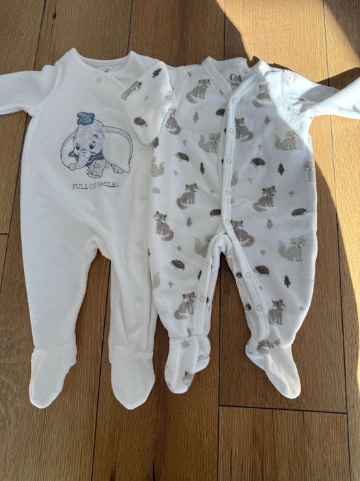 Lot hăinuțe bebe, mărimea 62 C&A