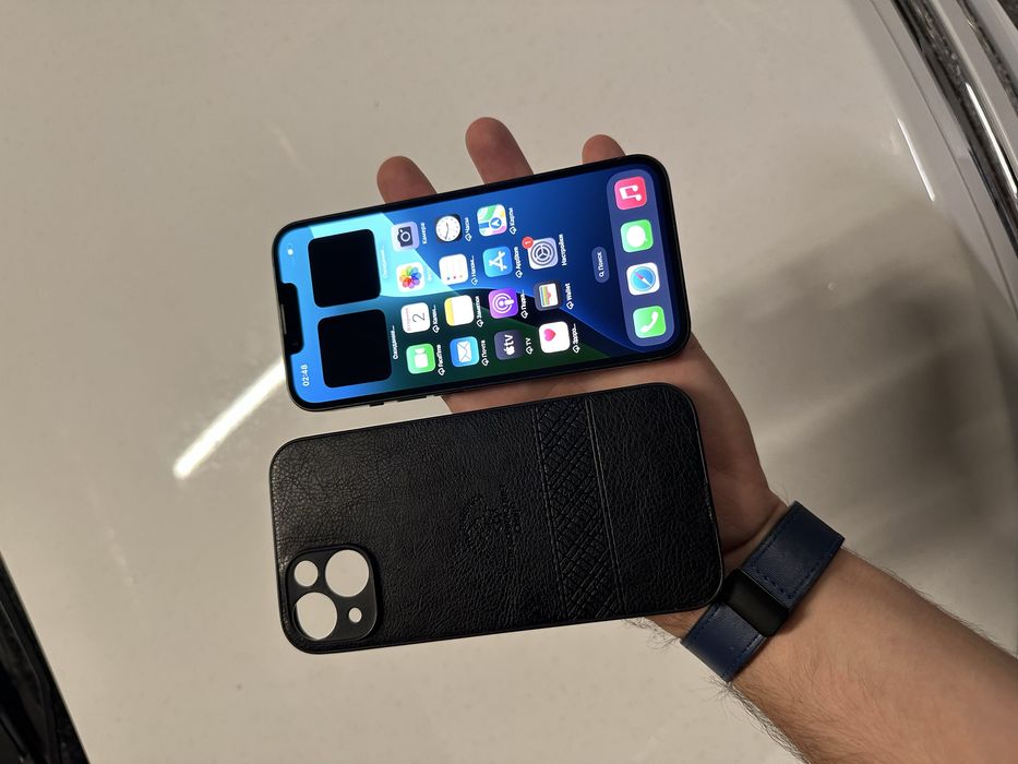 Продам телефон Айфон 13 128Gb