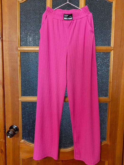 Одежда для девочки 9-12 лет