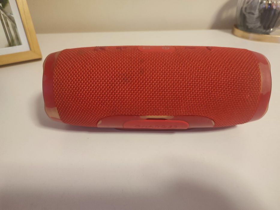 Vind boxă portabilă JBL charger3