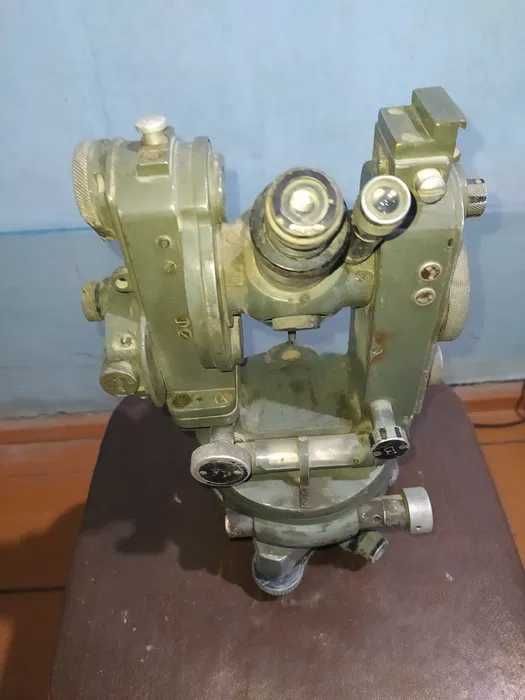 Теодолит — измерительный прибор.