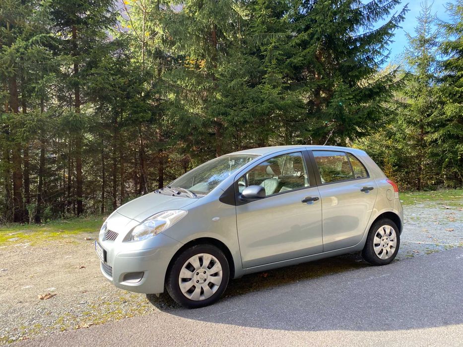 TOYOTA Yaris 0 — imagine 3