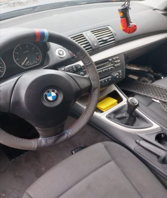 Priza bricheta cu AUX 61316930561 BMW Seria 1 E87