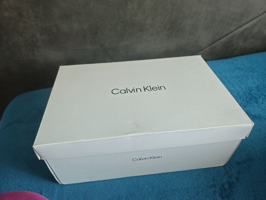 Calvin Klein обувки/сникърси