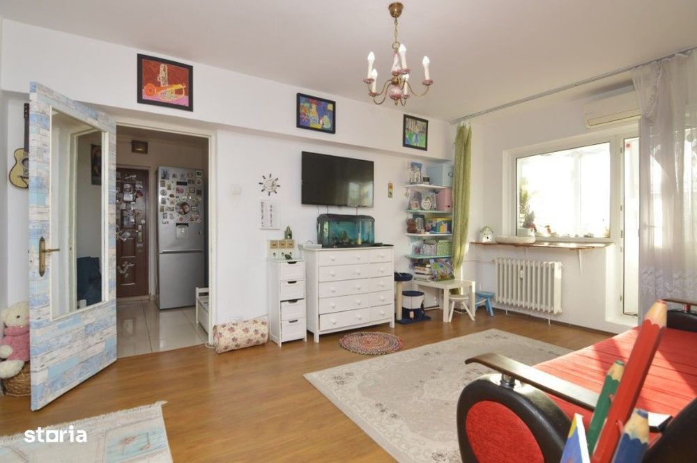 2 Camere - Bloc Anvelopat An 1982 - Metrou Dristor
