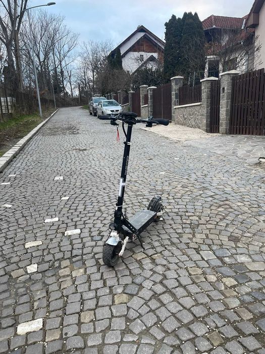 Trotineta Kukirin g2 pro 2024 costume