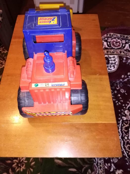 Экскаватор детский