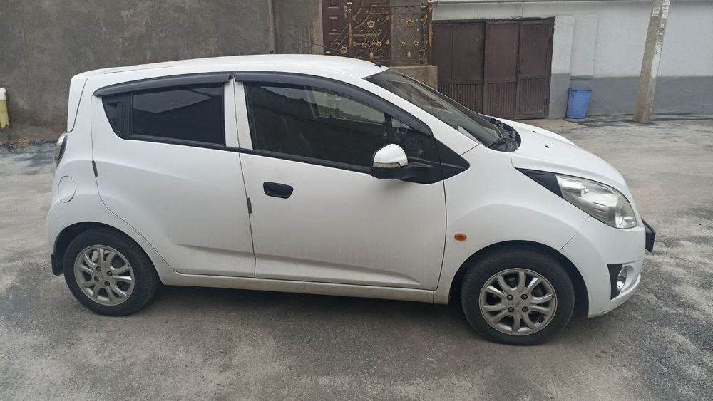 Продается Спарк позиция 2евро