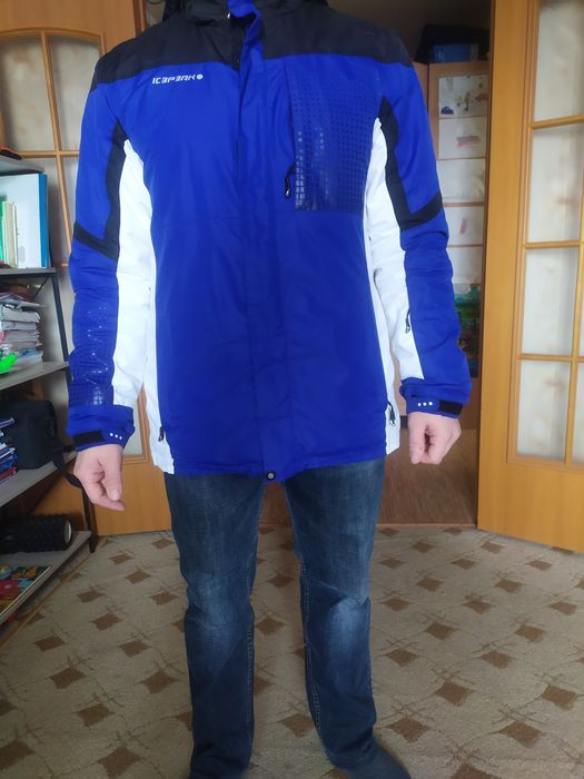 Куртка зимняя спортивная