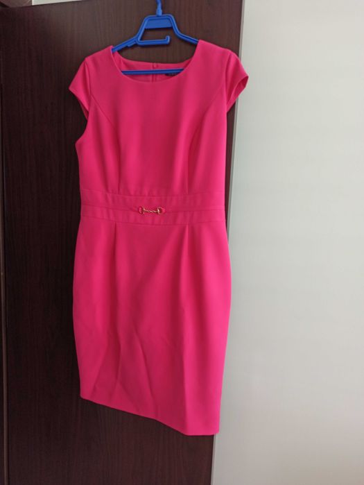 Официална рокля в розово