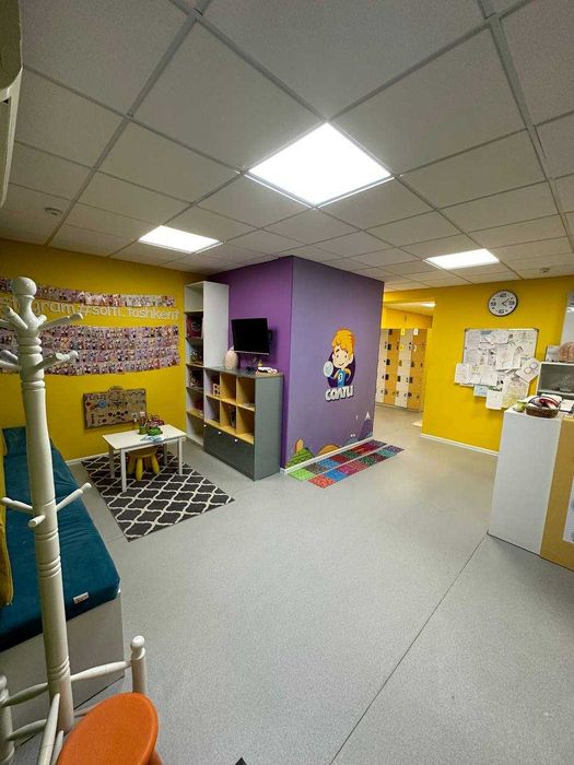 Продается помещение Ц1, Feed up  95м2, 40м2 (подвал)