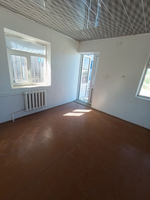 Каттакургон ш Алишер Навоий 191 уй срочно сотилади гараж описанияни ук