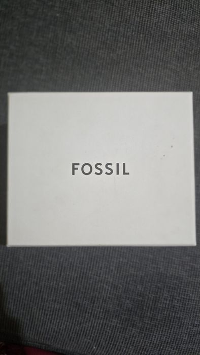 Ceasuri marca Fossil pentru el și ea.