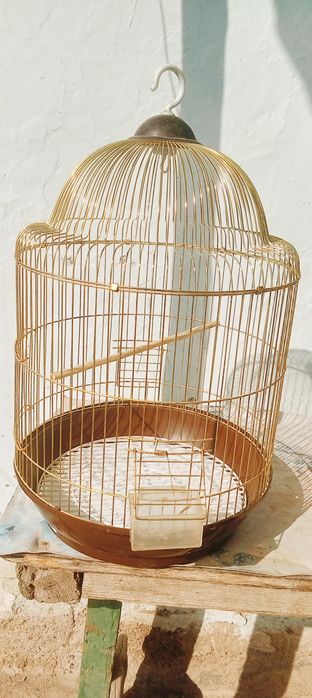 Клетка для птиц достояние б/у 2000