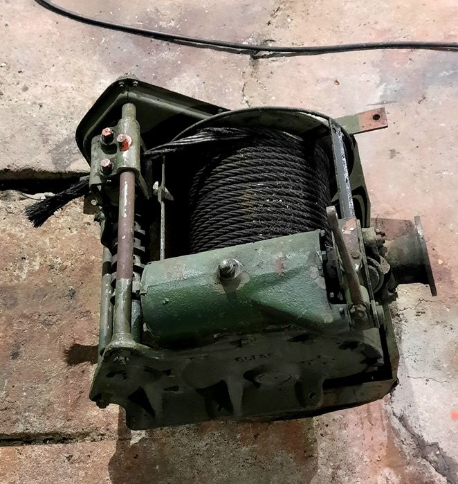 Лебедка от Прага ( работна, тежкотоварна, камион )