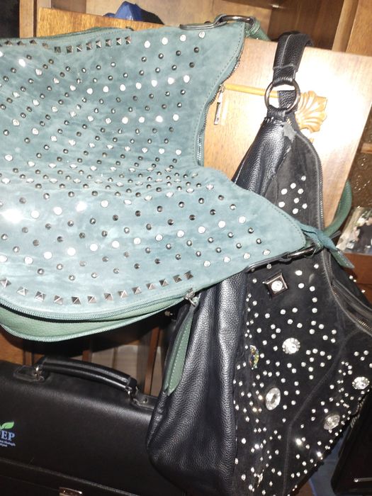 Продам женские сумки