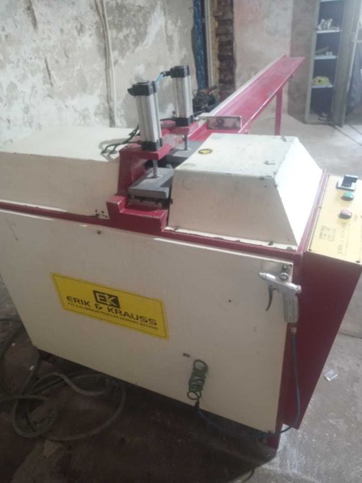 Vând mașină de tăiat baghete