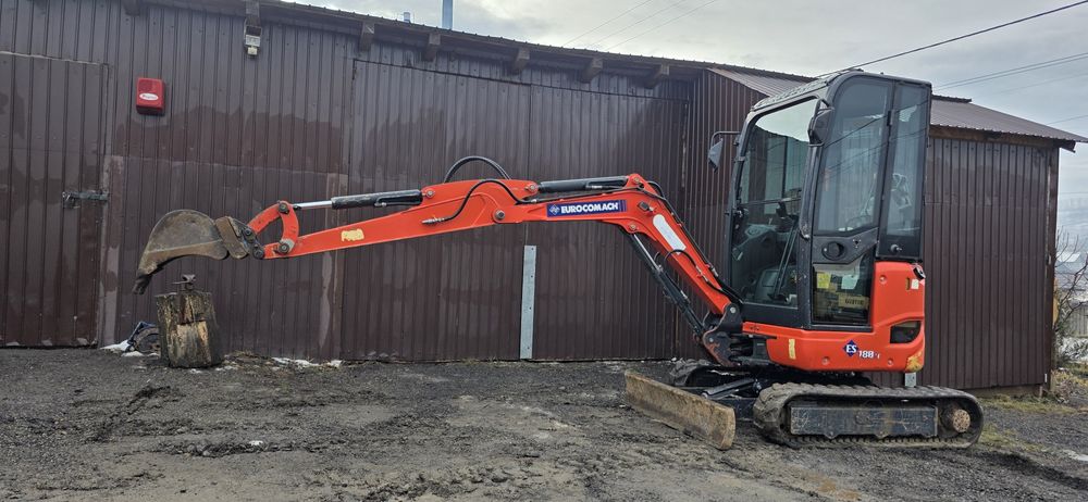 Cabina incalizita miniexcavator Eurocomach excavator