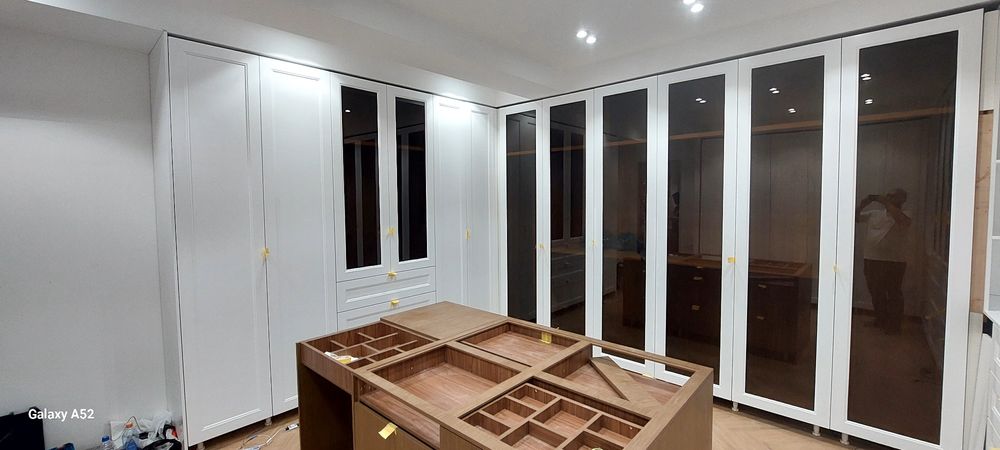 Mebel yeg‘amiz zamok qo‘yish eshik o‘rnatish pluntis qotirish