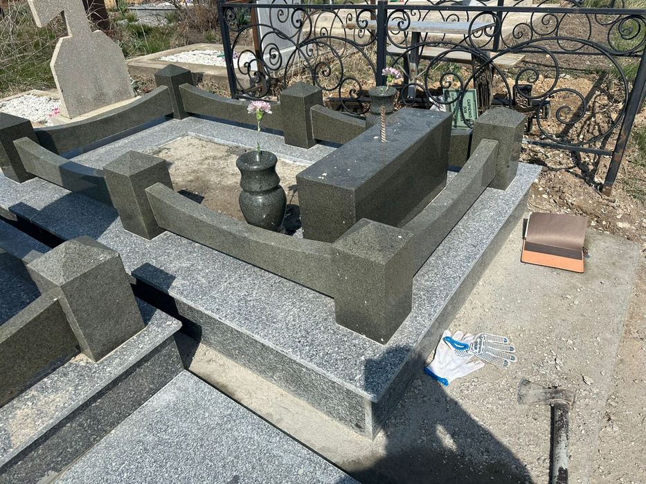 Памятники көктас