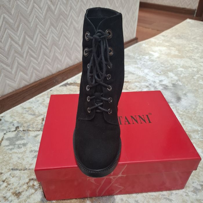 Продам ботильоны