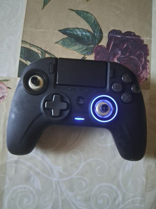 Controler nacon in stare buna